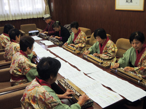 安城市芸能祭大正琴演奏写真4