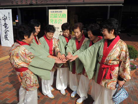 安城市芸能祭大正琴演奏写真8